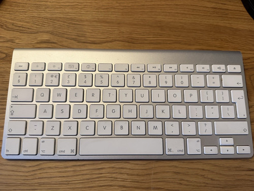 Apple a1314 magic wireless - magic,