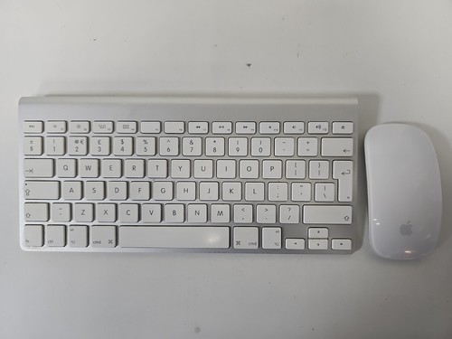 Apple wireless keyboard - wireless,