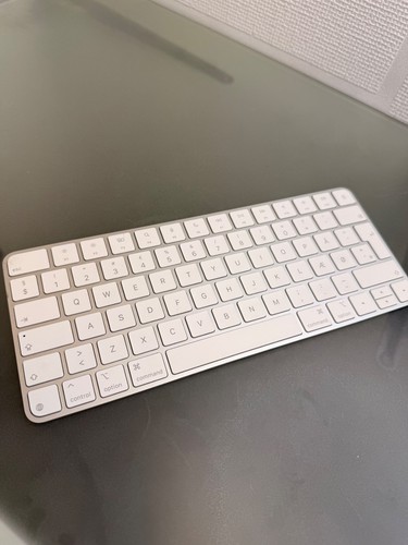 Apple magic keyboard a3203 - magic,