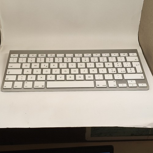 Apple wireless keyboard - apple,