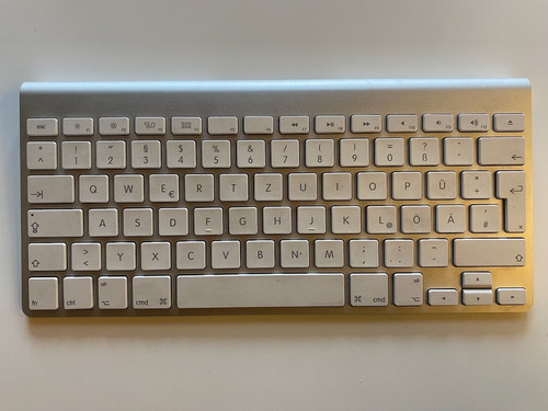 Apple wireless keyboard mc184 - apple,